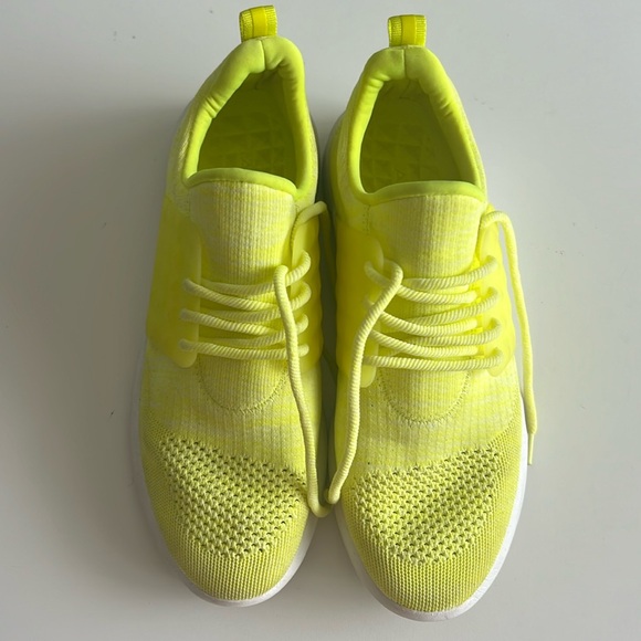 Aldo lime green sneakers Women’s - Picture 1 of 3